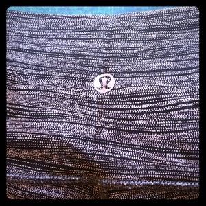 Lululemon capris size 12